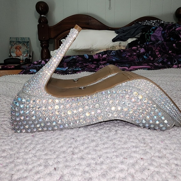 Brand New Thalia Sodi Stunning 😍 Silver Crystal Heels - Picture 9 of 16
